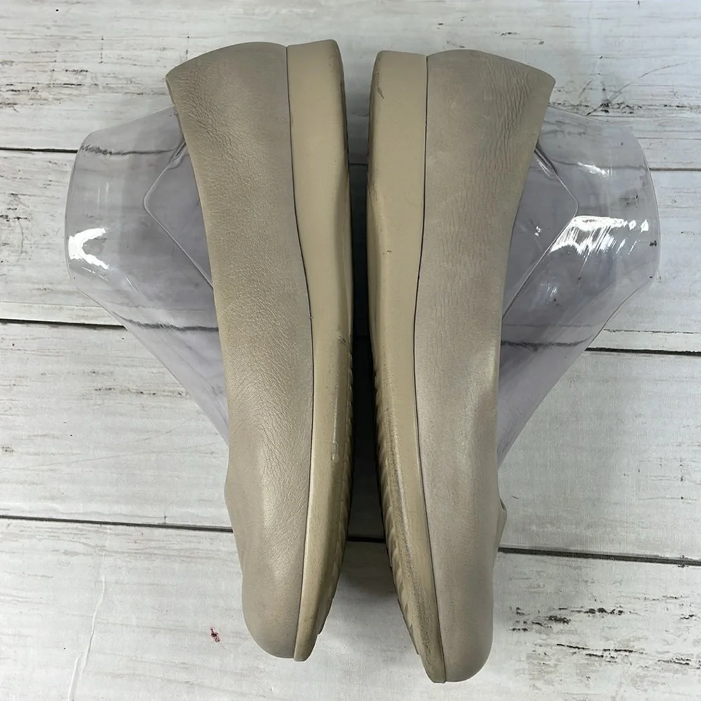Rockport Taupe Leather Lexington Flats
